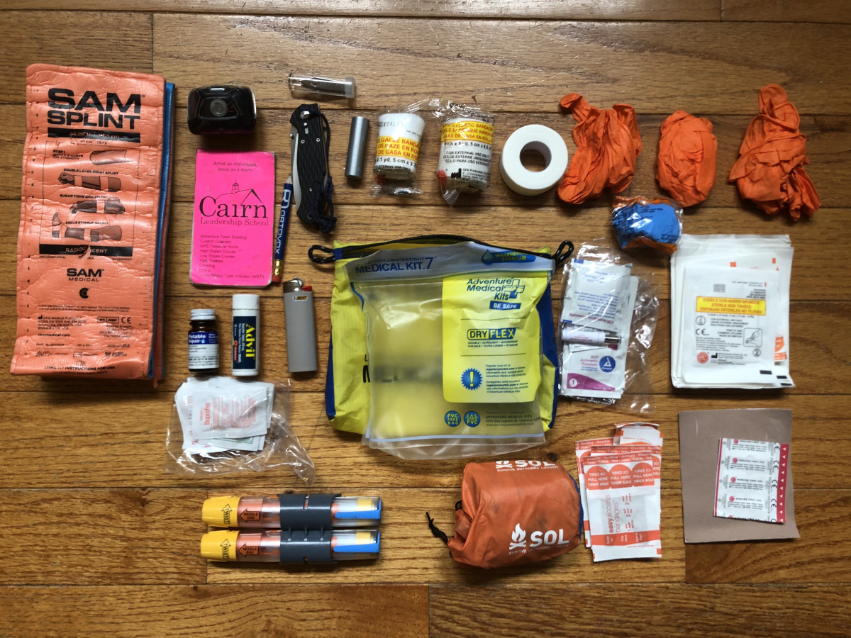 FIRST AIR KIT